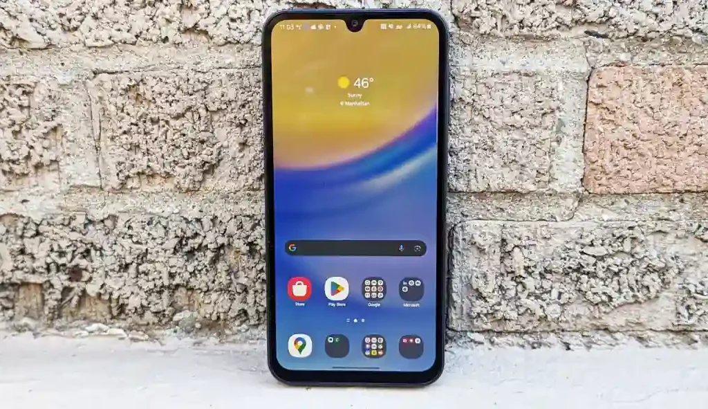 Samsung Galaxy A15 Super AMOLED display outdoor brightness test