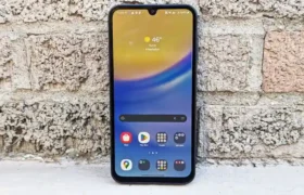 Samsung Galaxy A15 Super AMOLED display outdoor brightness test