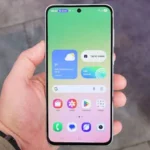 Samsung Galaxy A56 outdoor display brightness and viewing angles test
