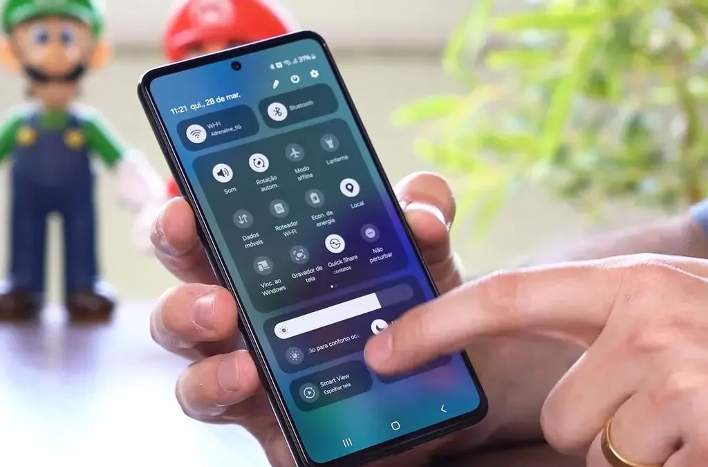 Samsung Galaxy M55 Display outdoor brightness and color accuracy test