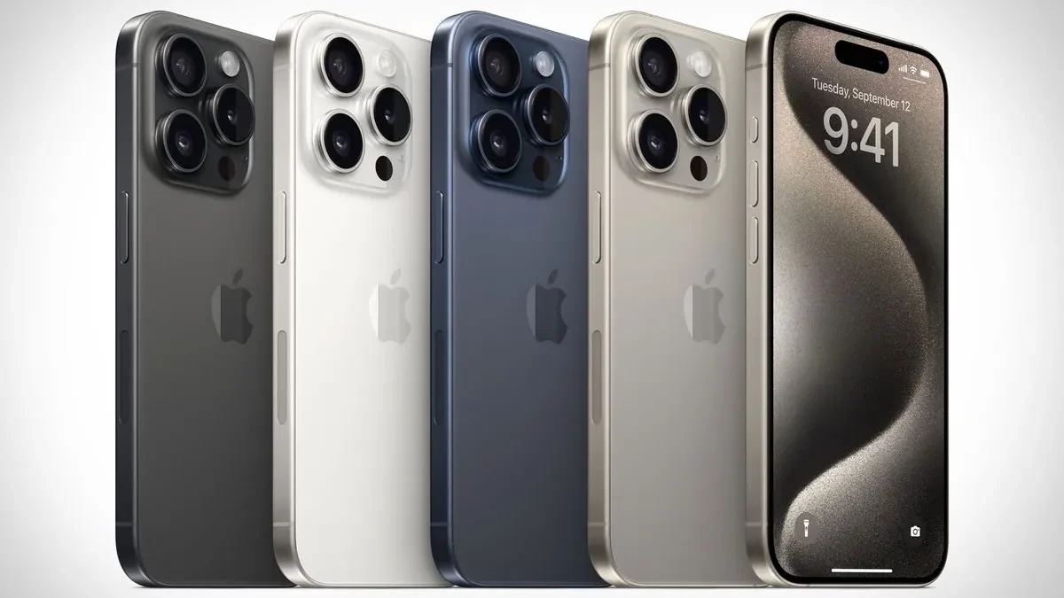 Apple iPhone 15 Pro Review displaying titanium frame and screen