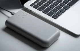 power bank to charge laptop connected via type-c cable