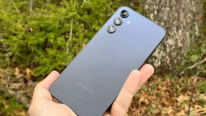Samsung A15 review design and display test