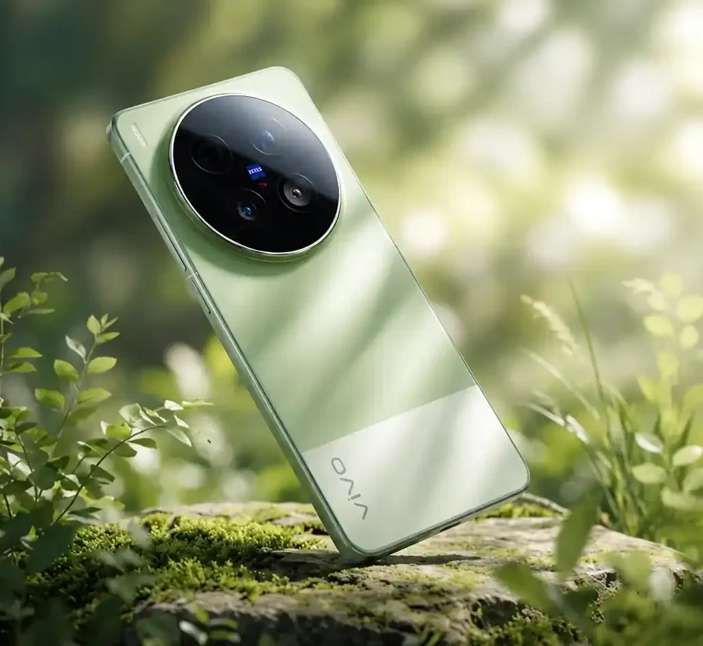 vivo X500 Ultra फ्लैगशिप स्मार्टफोन और रियर कैमरा डिजाइन