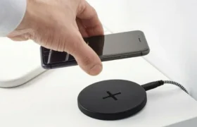 Wireless Charging pad heating test on smartphone