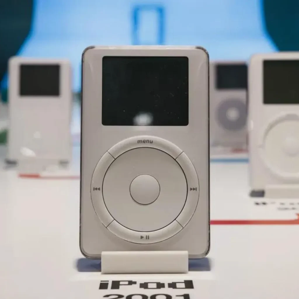Apple iPod 25th anniversary easter egg interactive click wheel replica on web page