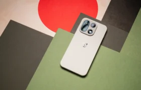 OnePlus 15 Android 17 update running on flagship smartphone display