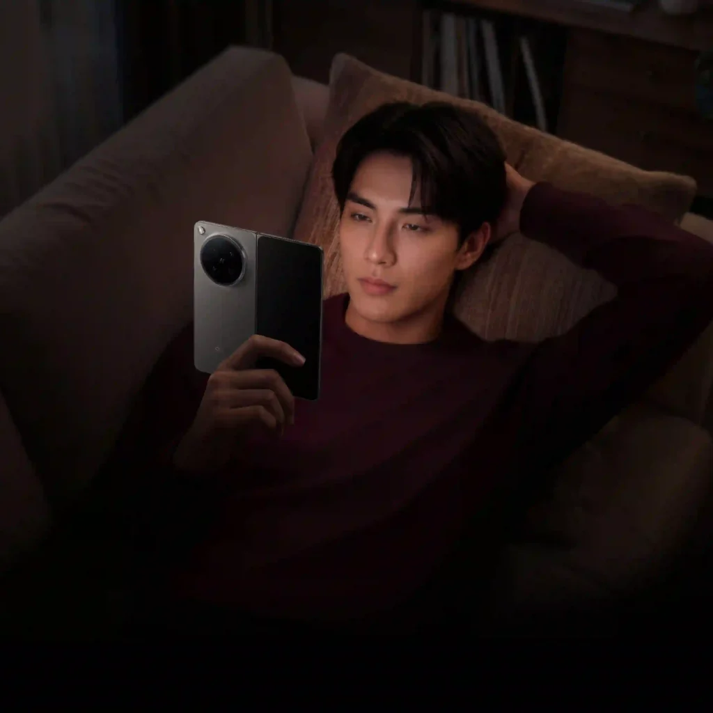 Oppo wide-folding phone concept display showing hinge and camera module