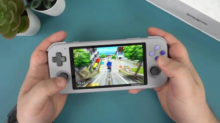 play Gran Turismo 3 on Android running on modern smartphone screen